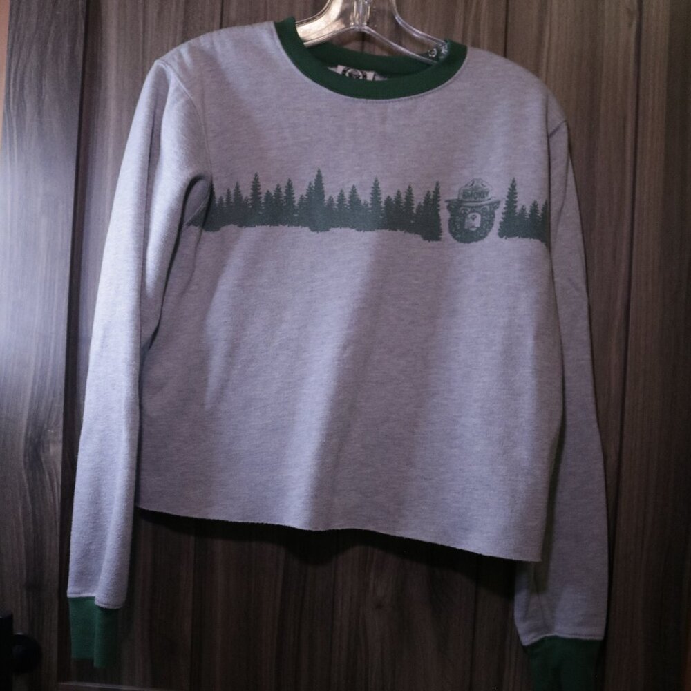 Smokey The Bear cropped sweatshirt